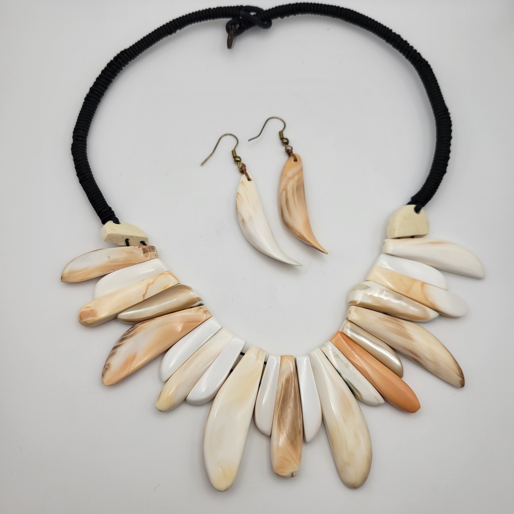Mother of Pearl MOP Bib Necklace Earring Set Boho Tribal Statement NWOT